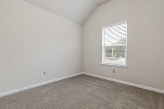 13109 Blue Flame Dr in San Antonio, TX - Building Photo - Building Photo