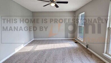 2808 Nat Hoosier Ln in Clarksville, TN - Building Photo - Building Photo