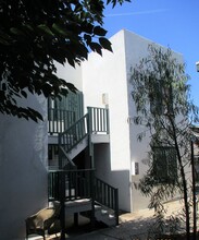 1421 Ridge Way in Los Angeles, CA - Building Photo - Building Photo