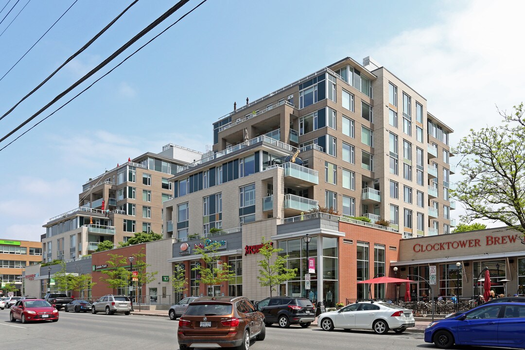 Westboro Station II in Ottawa, ON - Building Photo