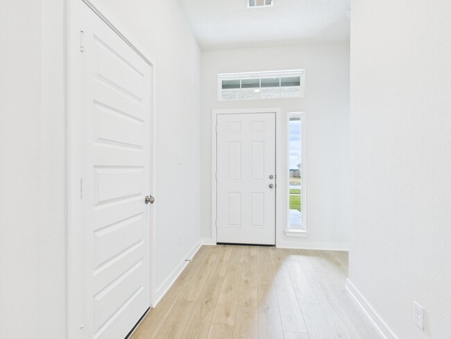 1906 Viva Rd in Bryan, TX - Building Photo - Building Photo