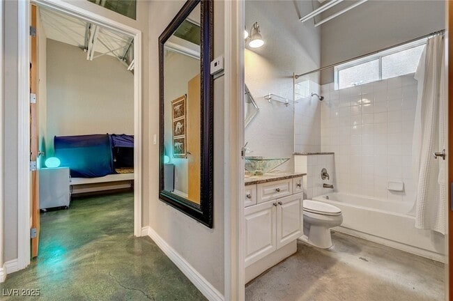 property at 5096 Thunder River Cir