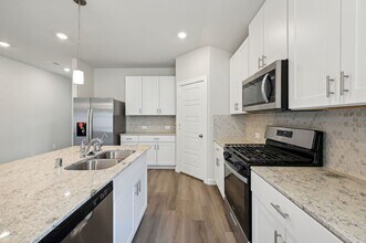 1410 Waggoner Rnch Trl in Conroe, TX - Building Photo - Building Photo