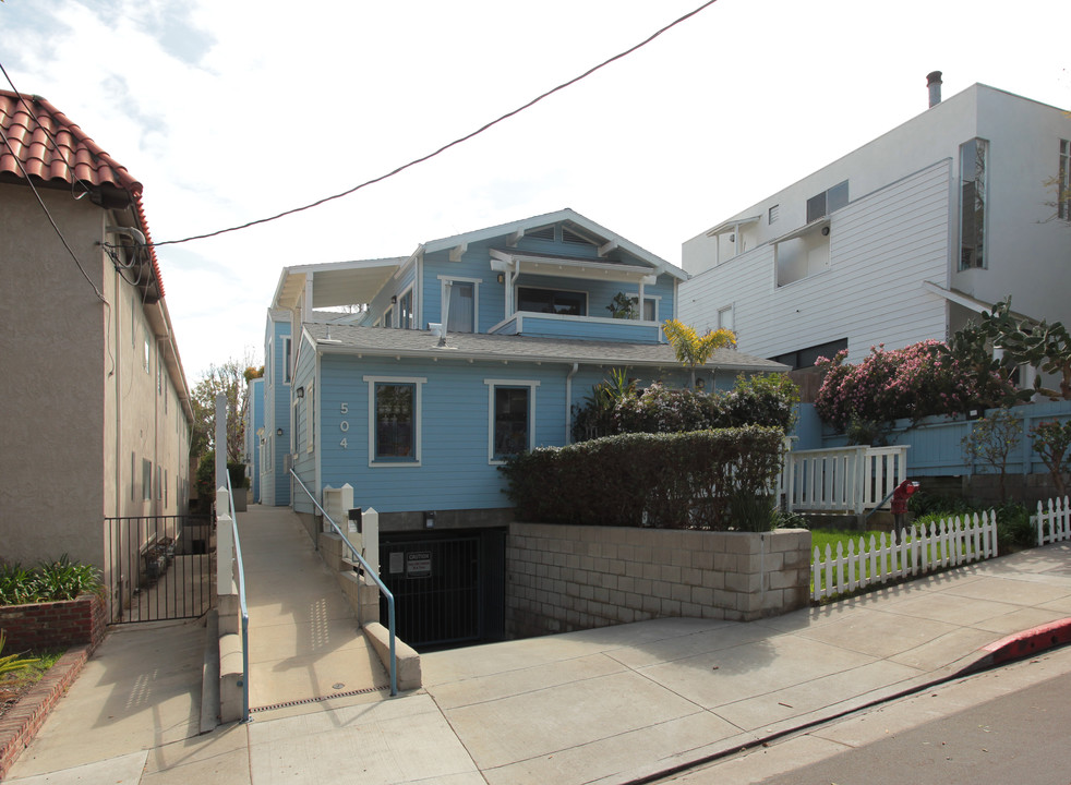 504 Ashland Ave in Santa Monica, CA - Building Photo