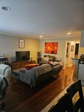 1725 Loma Ave, Unit 3 in Long Beach, CA - Building Photo - Building Photo