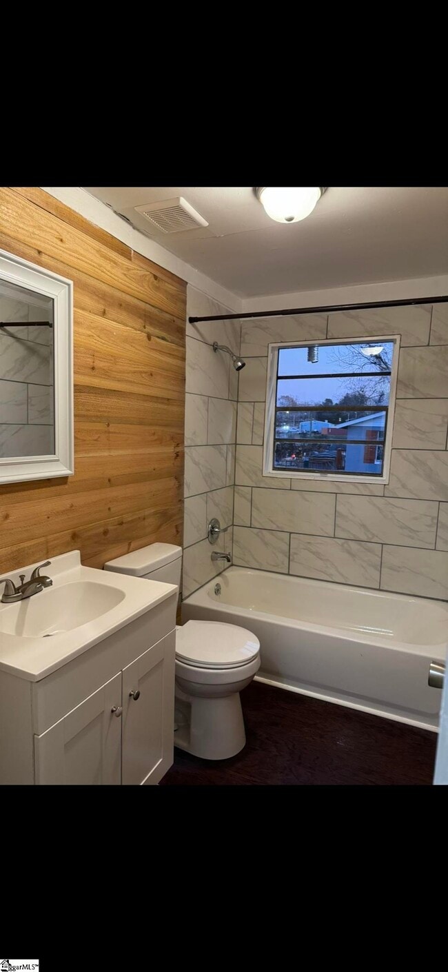 property at 212 Short Peeler St