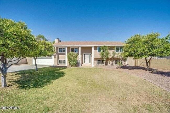 1728 N Spring Cir in Mesa, AZ - Building Photo - Building Photo