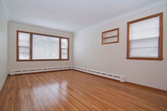 3523 Grand Ave S in Minneapolis, MN - Building Photo - Interior Photo