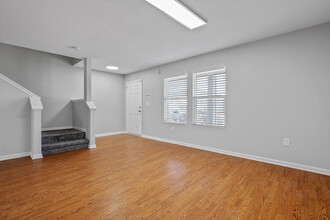 101 Kenneth Blvd NW in Madison, AL - Building Photo - Building Photo
