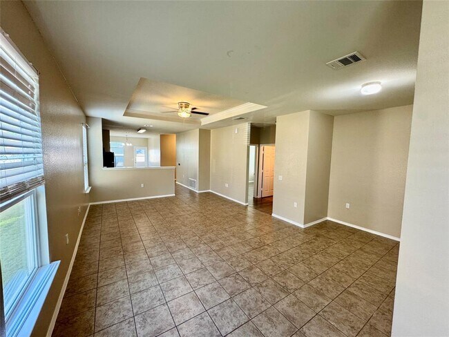 5716 Knoll Pines Pass in Austin, TX - Building Photo - Building Photo