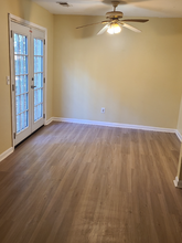 4110 Hawthorne Cir in Smyrna, GA - Foto de edificio - Building Photo