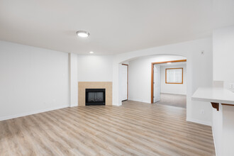 Brandon Place Apartments in Maple Valley, WA - Foto de edificio - Interior Photo