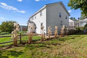 16 Oceanview Ave in Rye, NH - Building Photo - Building Photo