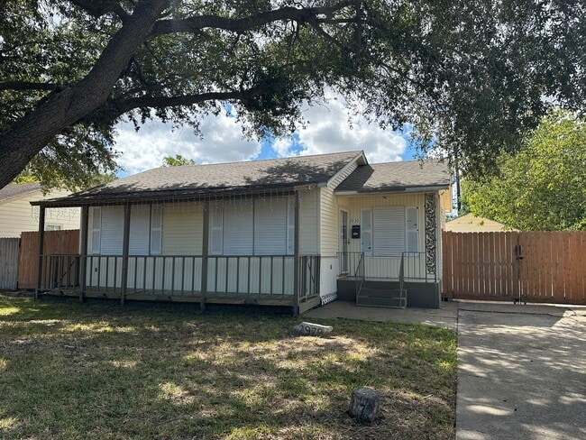 property at 2929 Brawner Pkwy