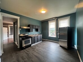 2356 S Drake Ave in Chicago, IL - Building Photo - Building Photo