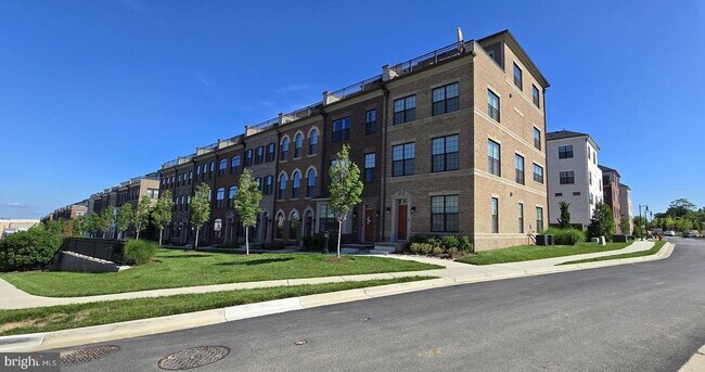 627 Leigh Wy. in Forest Heights, MD - Building Photo - Building Photo