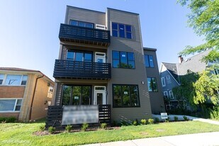 8917 Grant Ave in Brookfield, IL - Building Photo