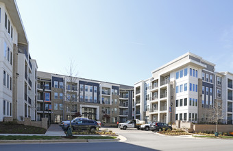 Leigh House in Raleigh, NC - Foto de edificio - Building Photo