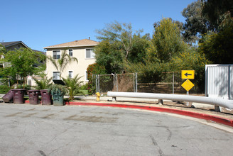 523 Justin Ave in Glendale, CA - Building Photo - Building Photo