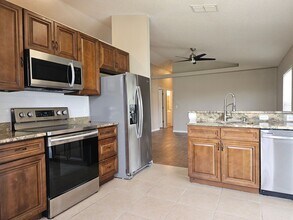 1528 Ridge Pointe Dr in Orlando, FL - Building Photo - Building Photo