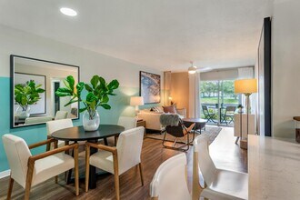 The Villas at Ibis Landing in Parkland, FL - Building Photo - Building Photo