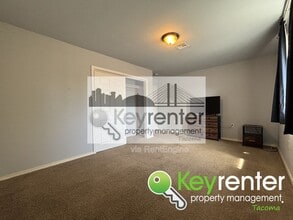 6526 S D St in Tacoma, WA - Building Photo - Building Photo