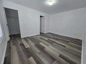 1624 Palm St in Las Vegas, NV - Building Photo - Building Photo