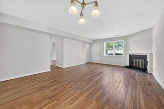 1625 S Barton St in Arlington, VA - Building Photo - Building Photo