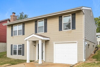 2513 Weymouth Dr in High Ridge, MO - Building Photo - Building Photo