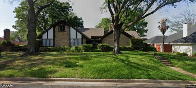 413 Top Hill Dr