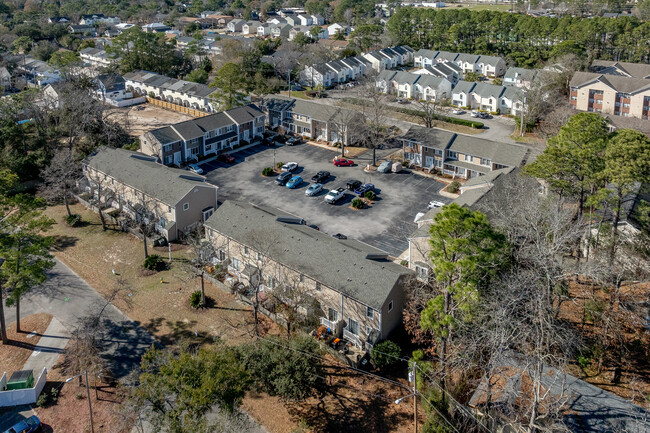 Williamsburg Landing in Myrtle Beach, SC - Building Photo - Building Photo