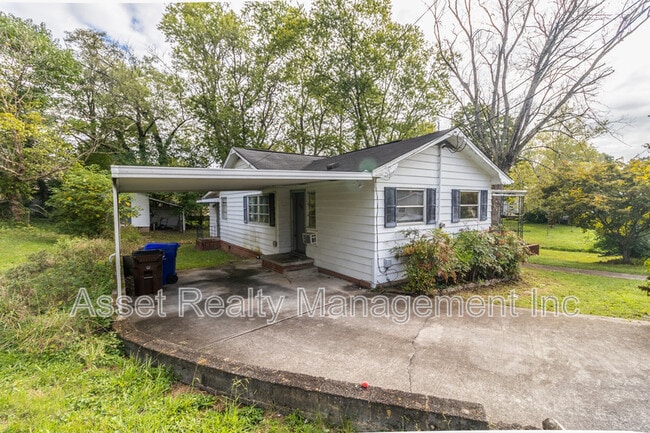 106 Vista Rd in Oak Ridge, TN - Building Photo - Building Photo
