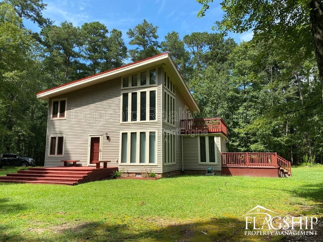 1228 Forest Acres Dr in Greenville, NC - Building Photo - Building Photo