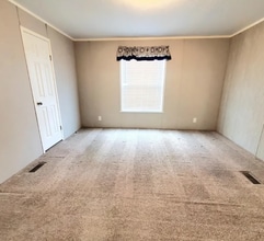 9576 Mariner Dr in Ira, MI - Foto de edificio - Building Photo