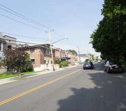 142 Morton Ave in Albany, NY - Building Photo - Building Photo