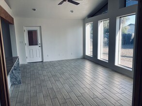 6701 E Wilshire Dr in Scottsdale, AZ - Building Photo - Building Photo