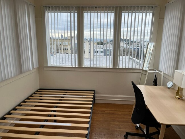 34 Atalaya Terrace in San Francisco, CA - Building Photo - Building Photo