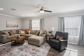 1621 American Dr in Cleburne, TX - Building Photo - Building Photo