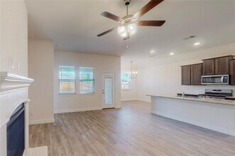 11029 Klondike Ln in Krugerville, TX - Building Photo - Building Photo