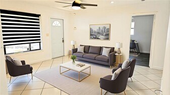 4360 NE 13th Ave in Oakland Park, FL - Building Photo