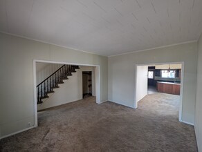 43 Willow St in Plymouth, PA - Building Photo - Building Photo