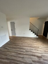 101 Royal Forest Ct in Winston-Salem, NC - Building Photo - Building Photo