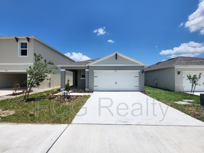 3671 Giorgio Dr in Winter Haven, FL - Building Photo