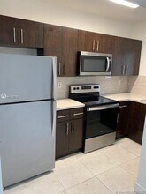 2121 SW 14th Terrace-Unit -7 in Miami, FL - Building Photo - Building Photo