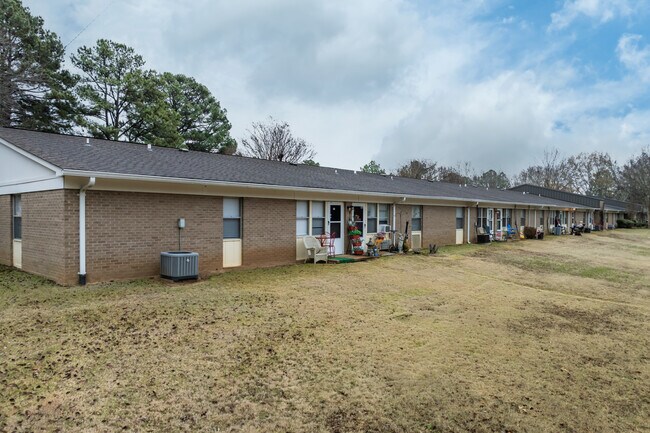 411 Hill St in Hernando, MS - Building Photo - Building Photo