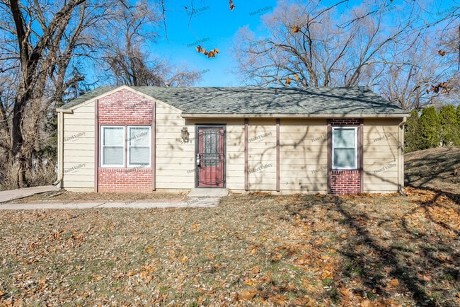 property at 6014 Everett Ave