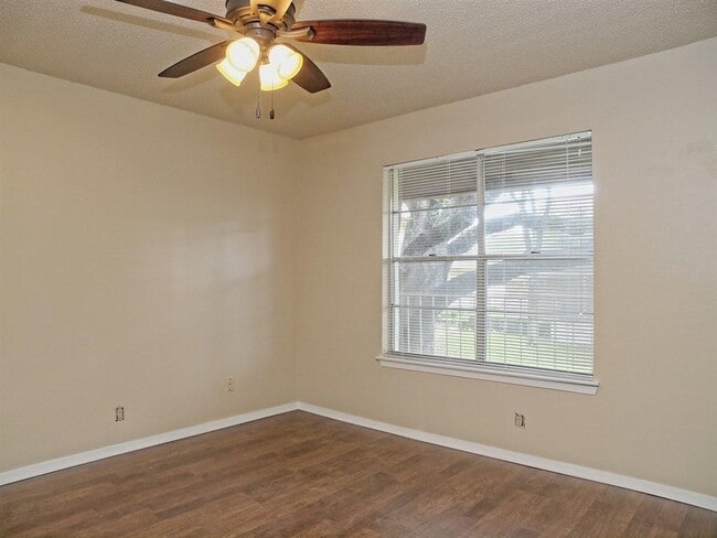 509 Cedar Dr in Georgetown, TX - Building Photo - Building Photo