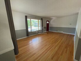 2580 S Carey Way in Denver, CO - Building Photo