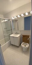 80 Maiden Ln in New York, NY - Building Photo - Building Photo