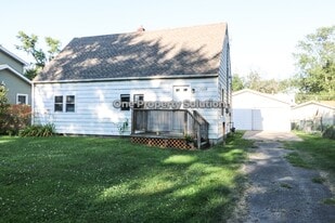 7219 Maryland Ave in Hammond, IN - Building Photo